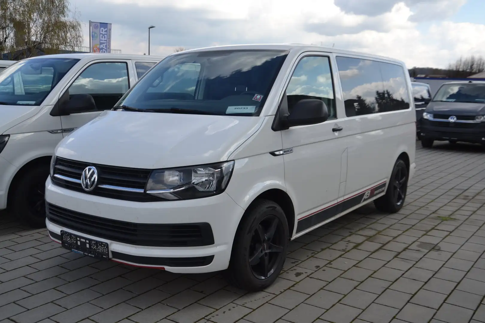 Volkswagen T6 Multivan Multivan/150PS/Tempomat/Bettfunktion/Sportfahrwerk Weiß - 1