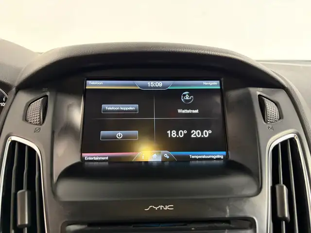 Ford Focus view 22