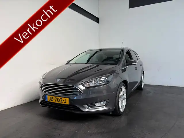 Ford Focus Wagon 1.5 Titanium. Trekhaak!