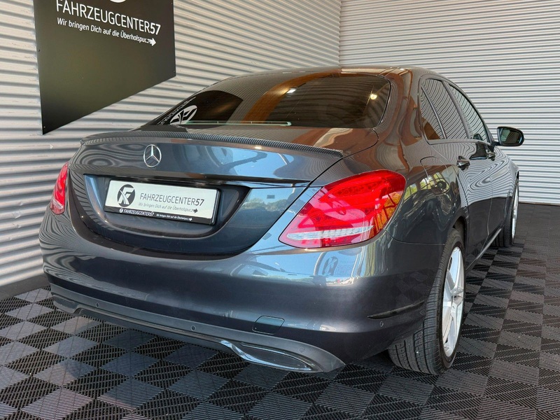 Mercedes-Benz C 180 AVANTGARDE — photo 8