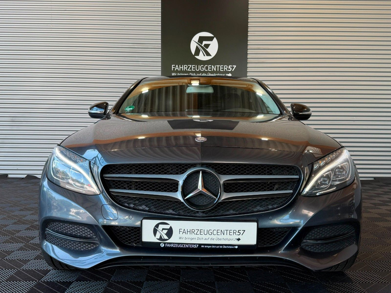 Mercedes-Benz C 180 AVANTGARDE — photo 4
