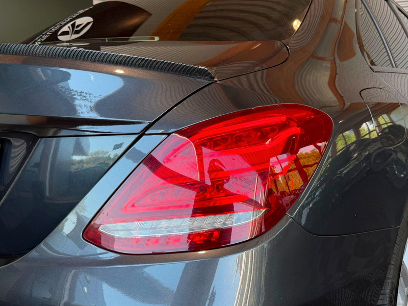 Mercedes-Benz C 180 AVANTGARDE — photo 9