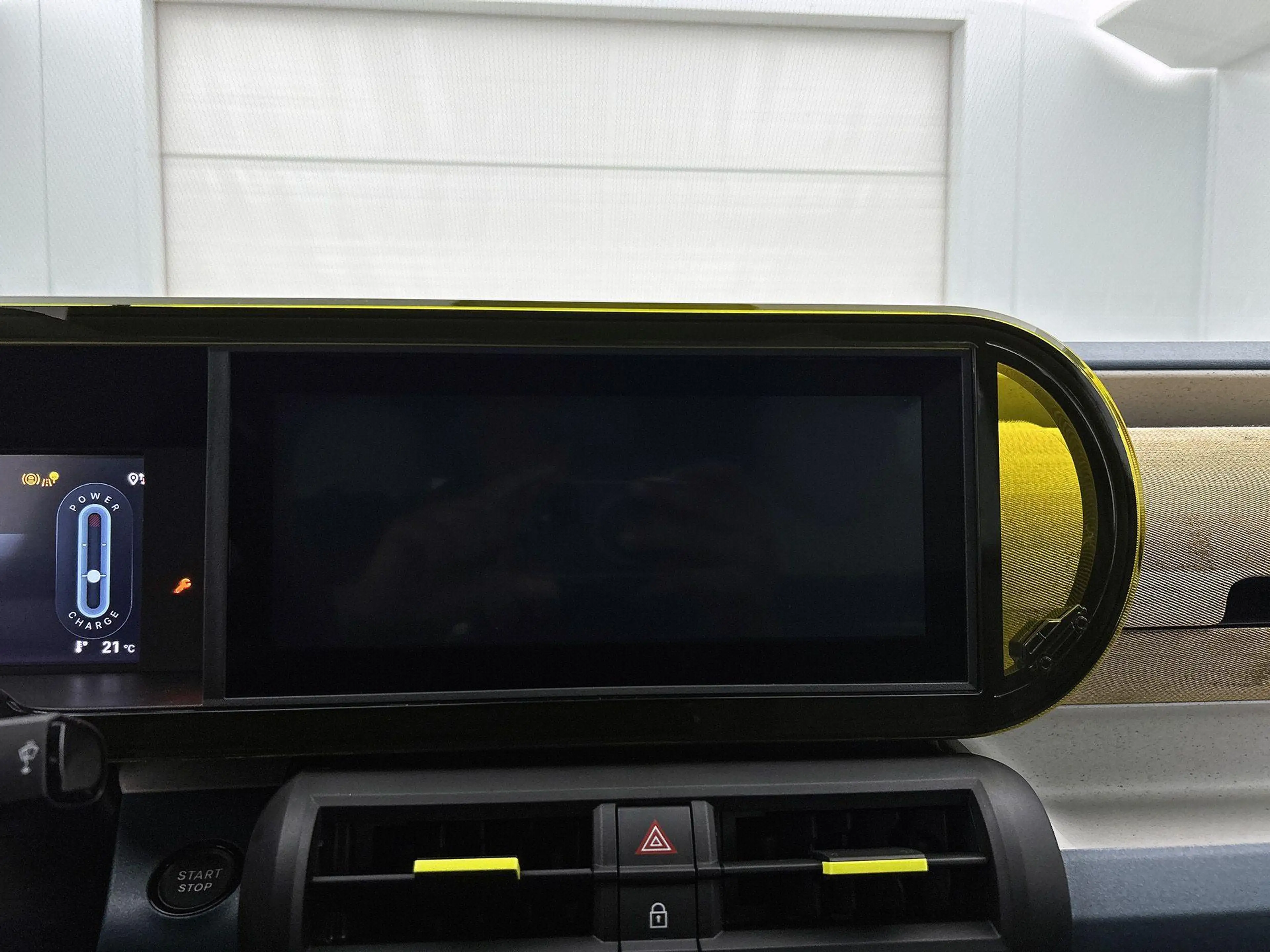 Fiat Grande Panda 113pk La Prima 11 kW 44 kWh Automaat | Stoel-/Stuu — photo 15