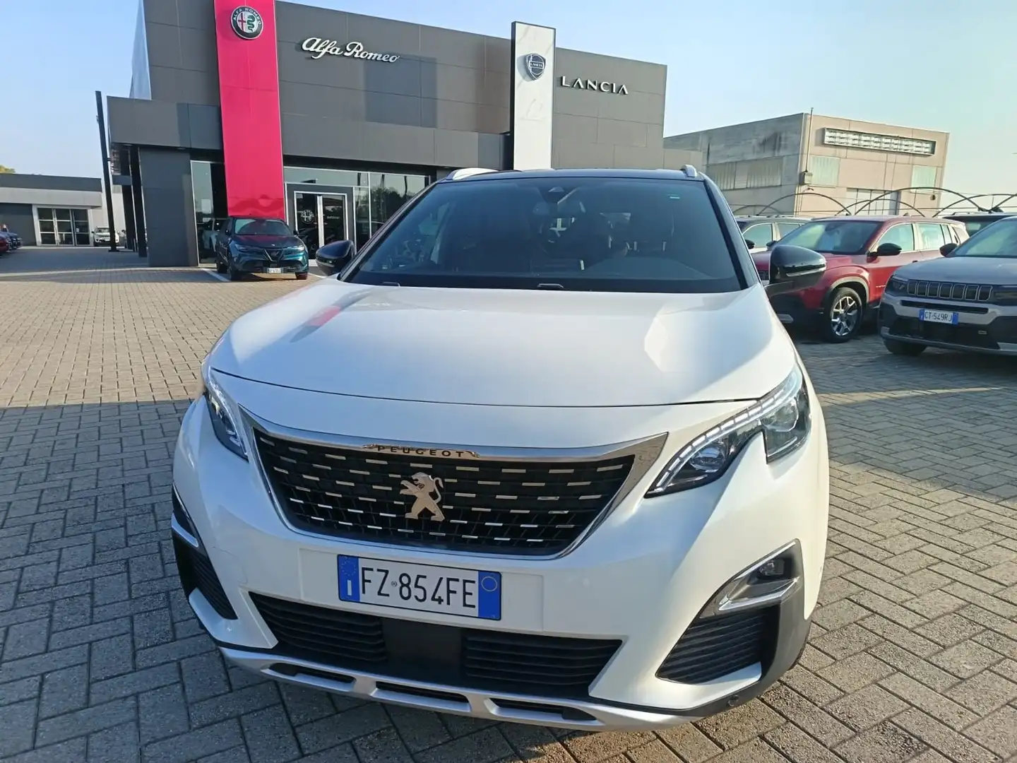 Peugeot 5008 5008 BlueHDi 130 S&S EAT8 GT Line Beige - 2