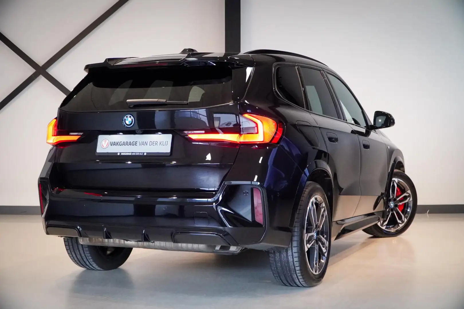 BMW X1 XDrive30e M-Sport Pro | Driving Ass. + | Trekhaak Zwart - 2