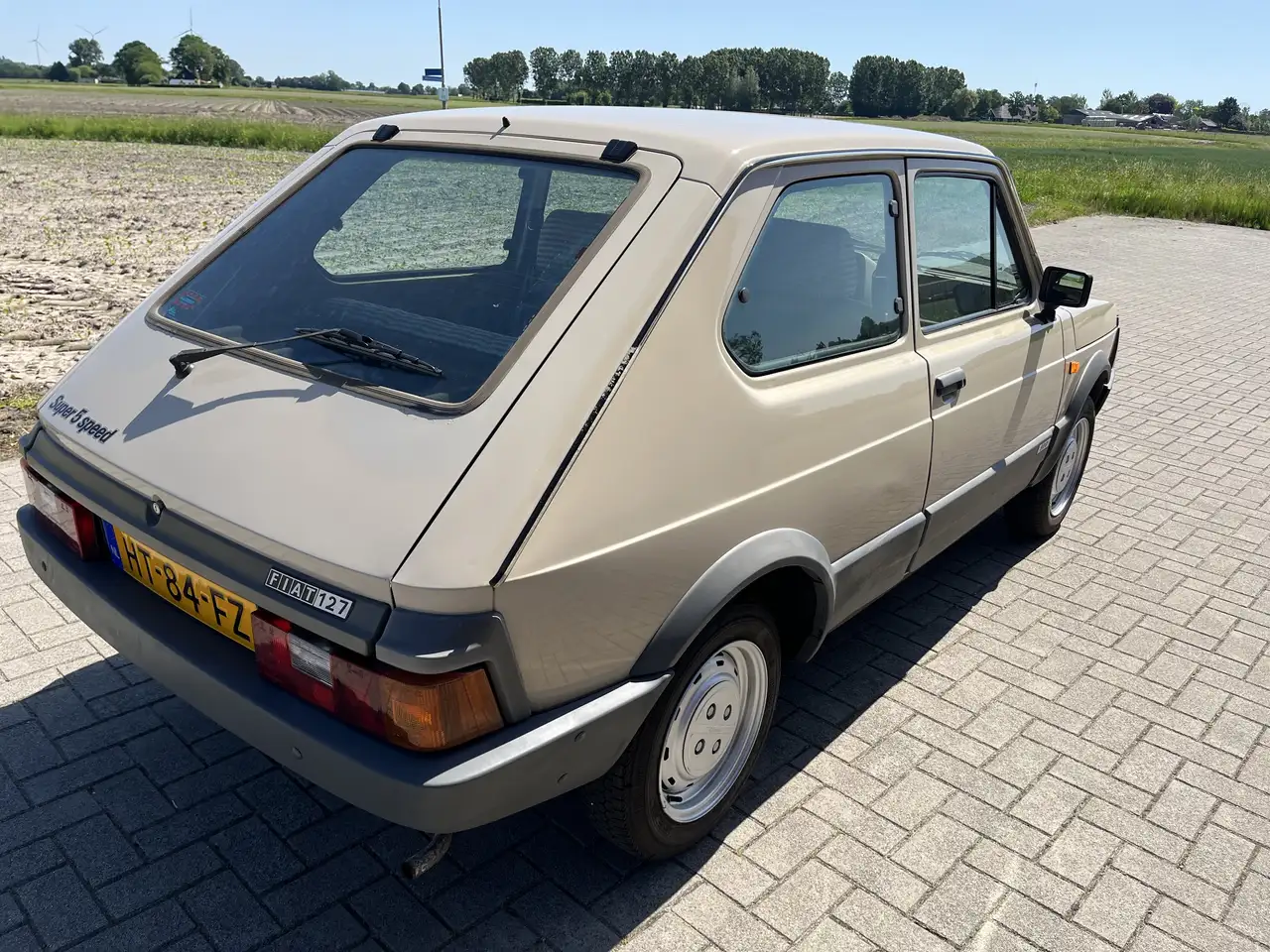Fiat 127 Super 5 Speed Apk Tot 2028, foto 2