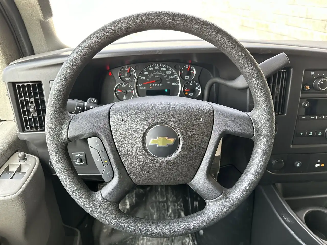 Chevrolet Express 2500 снимка Chevrolet Express 2500