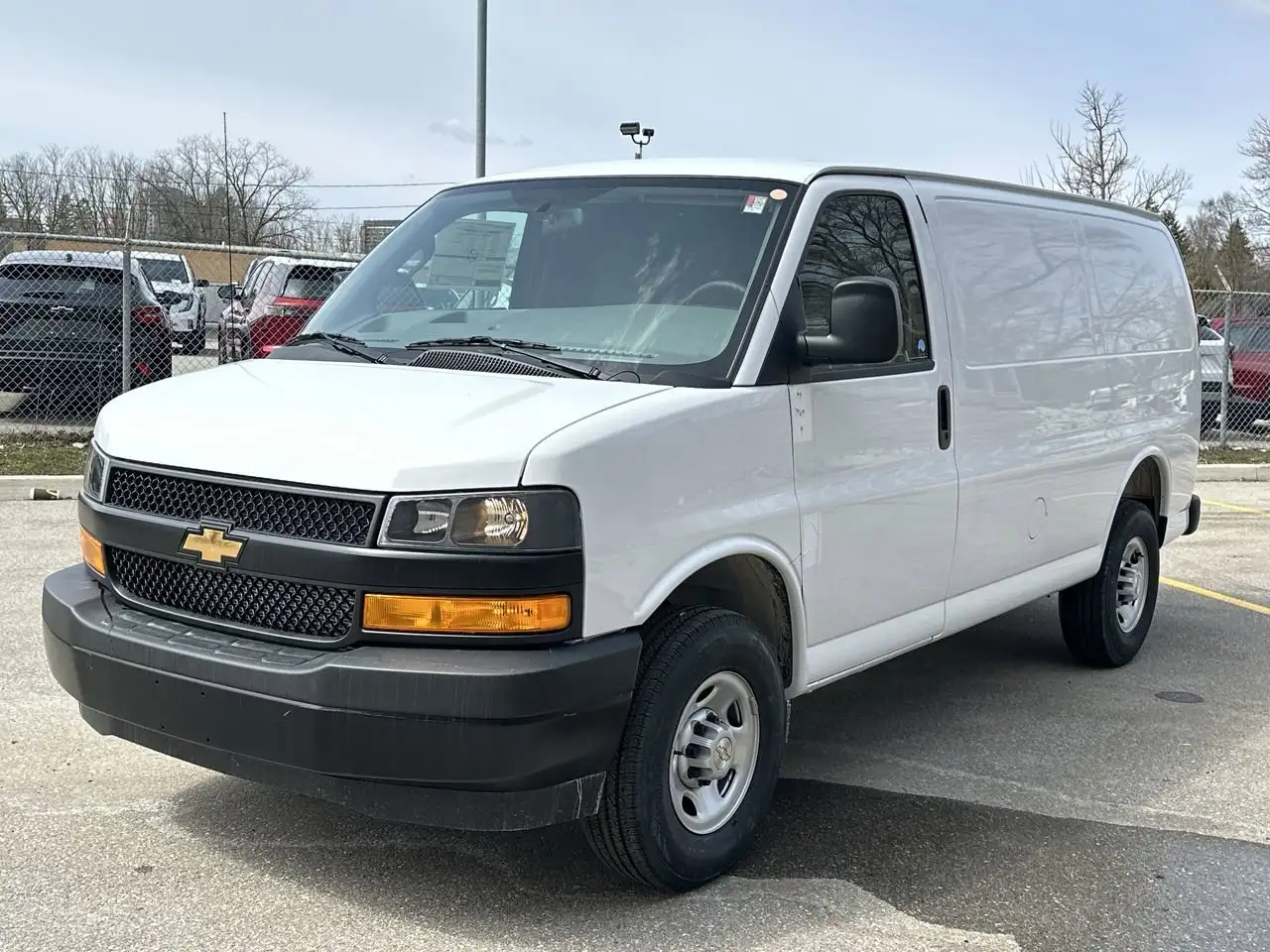 Chevrolet Express 2500 снимка Chevrolet Express 2500