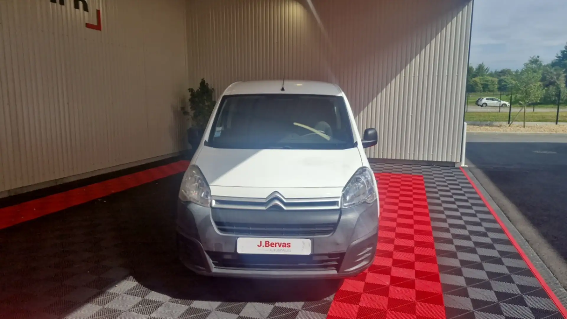 Citroen Berlingo XL BLUEHDI 100 SS ETG6 CLUB Blanc - 2