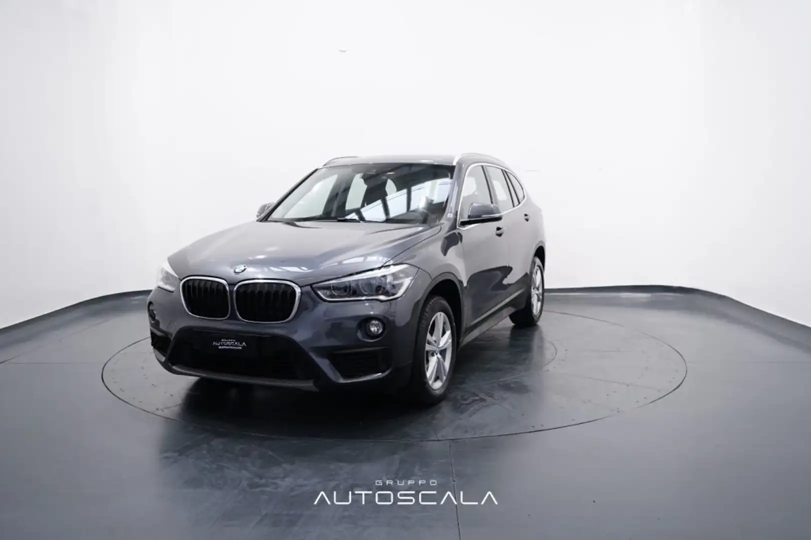 BMW X1 sDrive 16d Cambio Automatico Advantage Grigio - 1