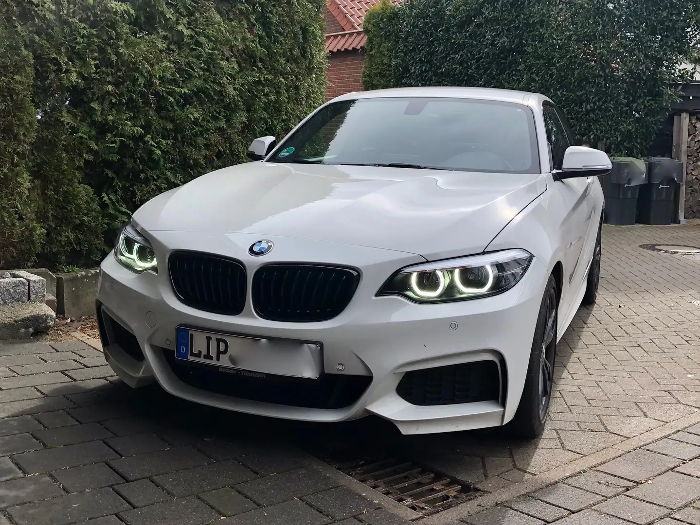 BMW 218 218i Coupe M Sport+Garantie bis Sep.2025+LED+NAVI Weiß - 2