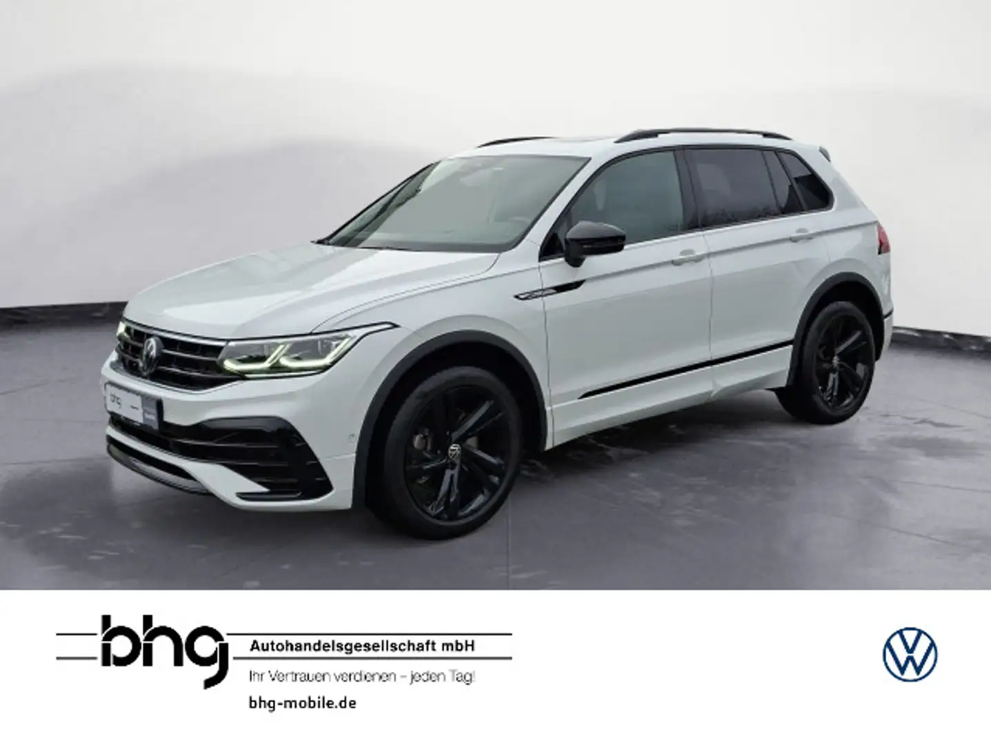 Volkswagen Tiguan R-Line 2,0 TSI OPF 4M DSG Weiß - 1