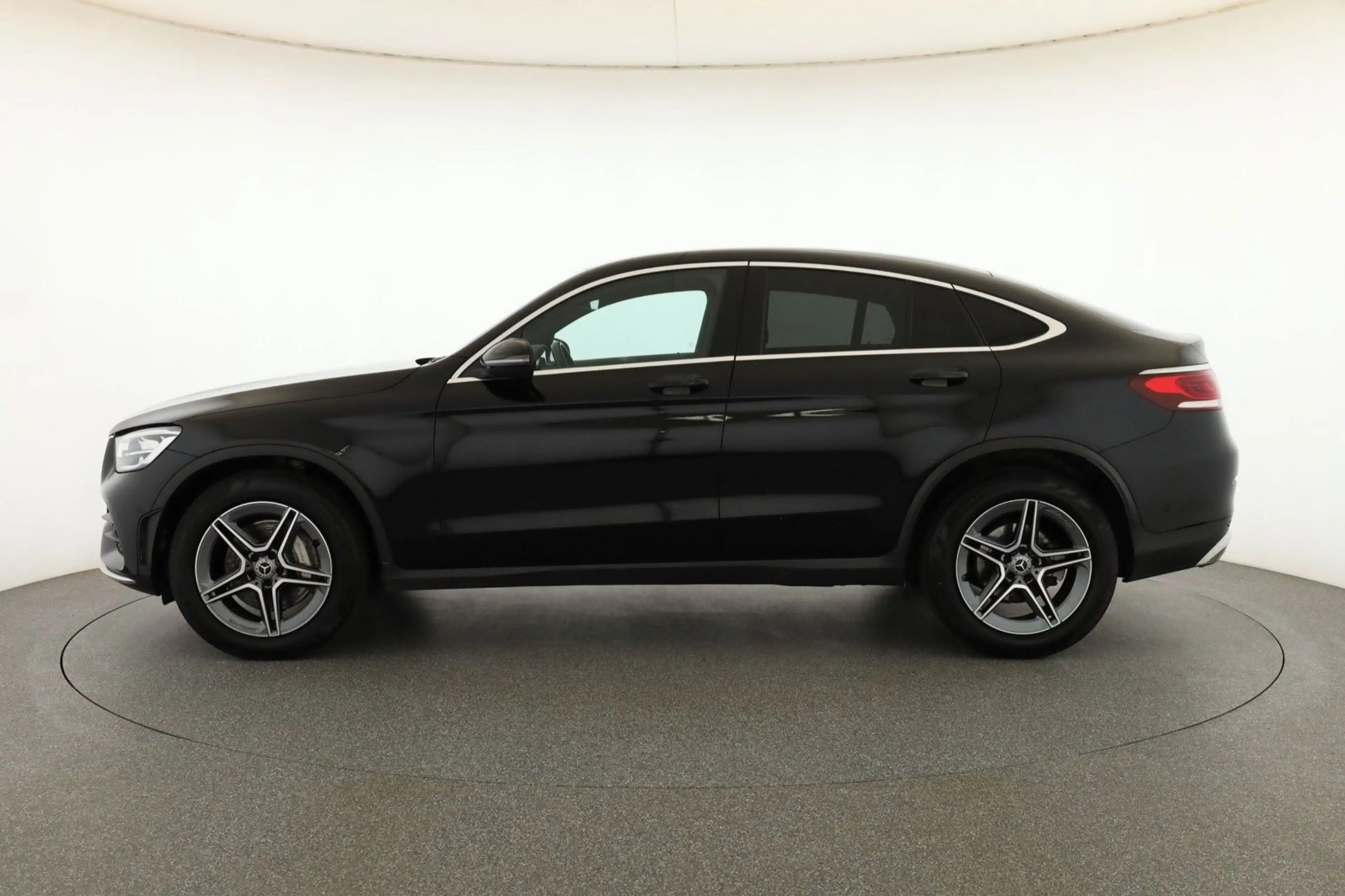 Mercedes-Benz GLC 220 d Coupe AMG-Line 4Matic+19erLM+Kamera — photo 8