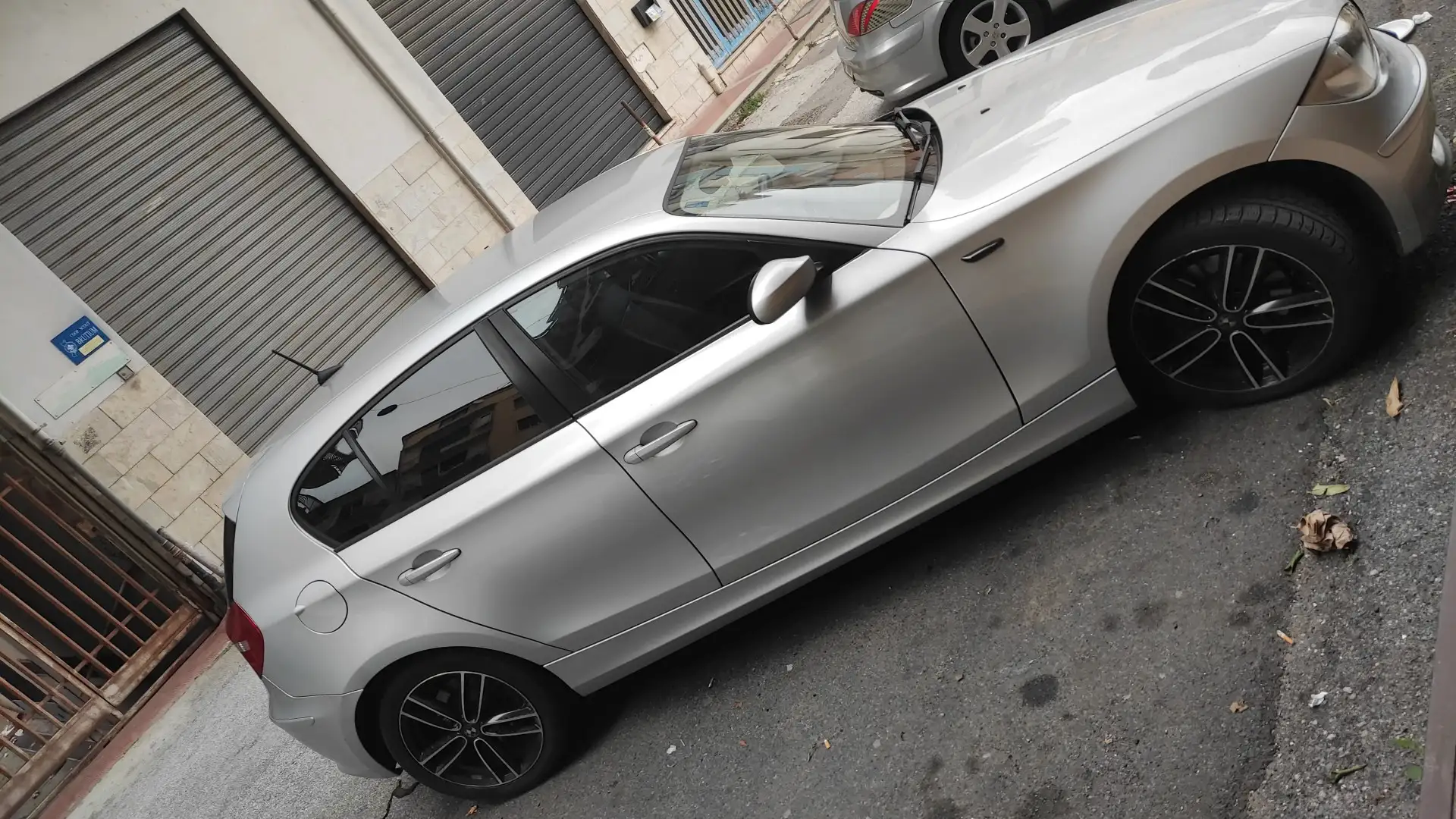 BMW 118 118d 3p 2.0 Attiva 143cv dpf - 1