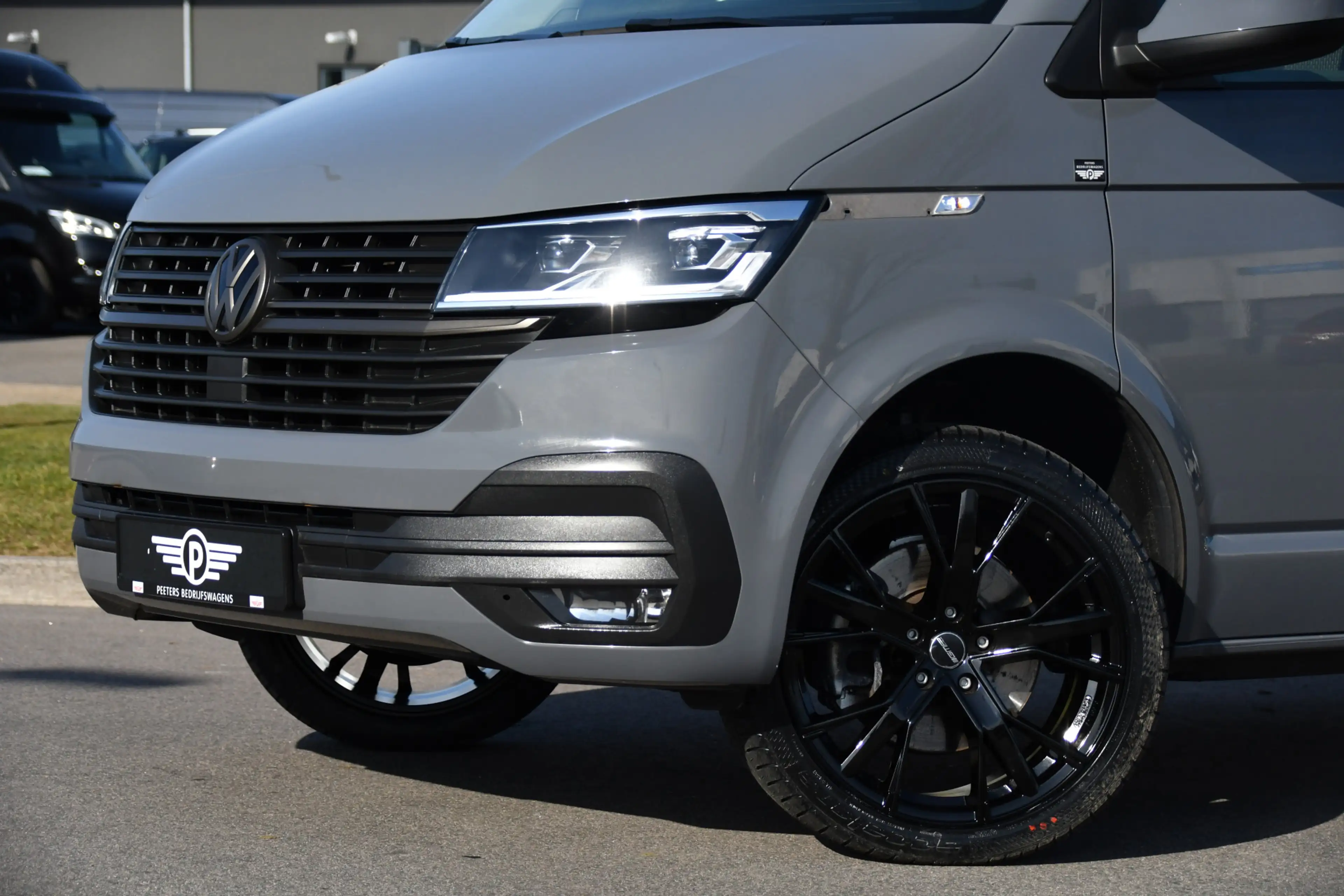 Volkswagen Transporter 2.0 TDI L2H1 32 DC Bulli 4Motion Virtual, Adaptiev — photo 5