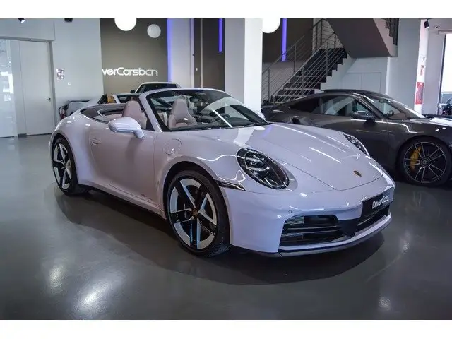 Porsche 992