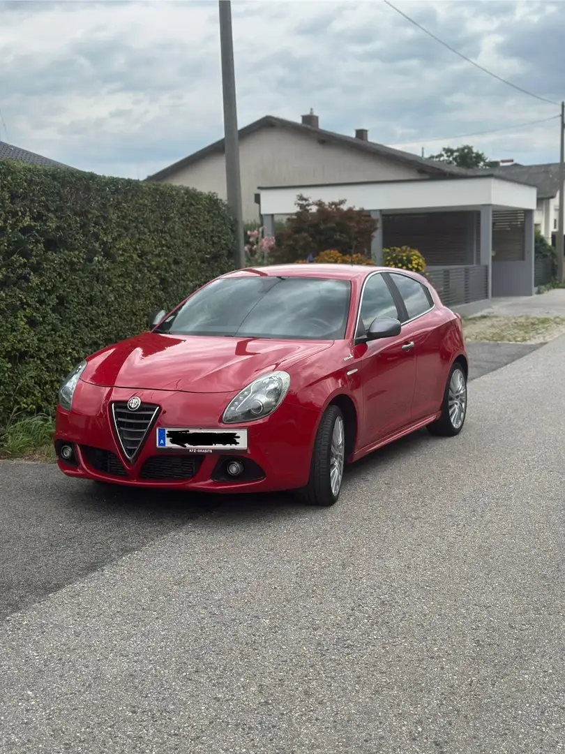 Alfa Romeo Giulietta Distinctive 2,0 JTDM-2 - 1