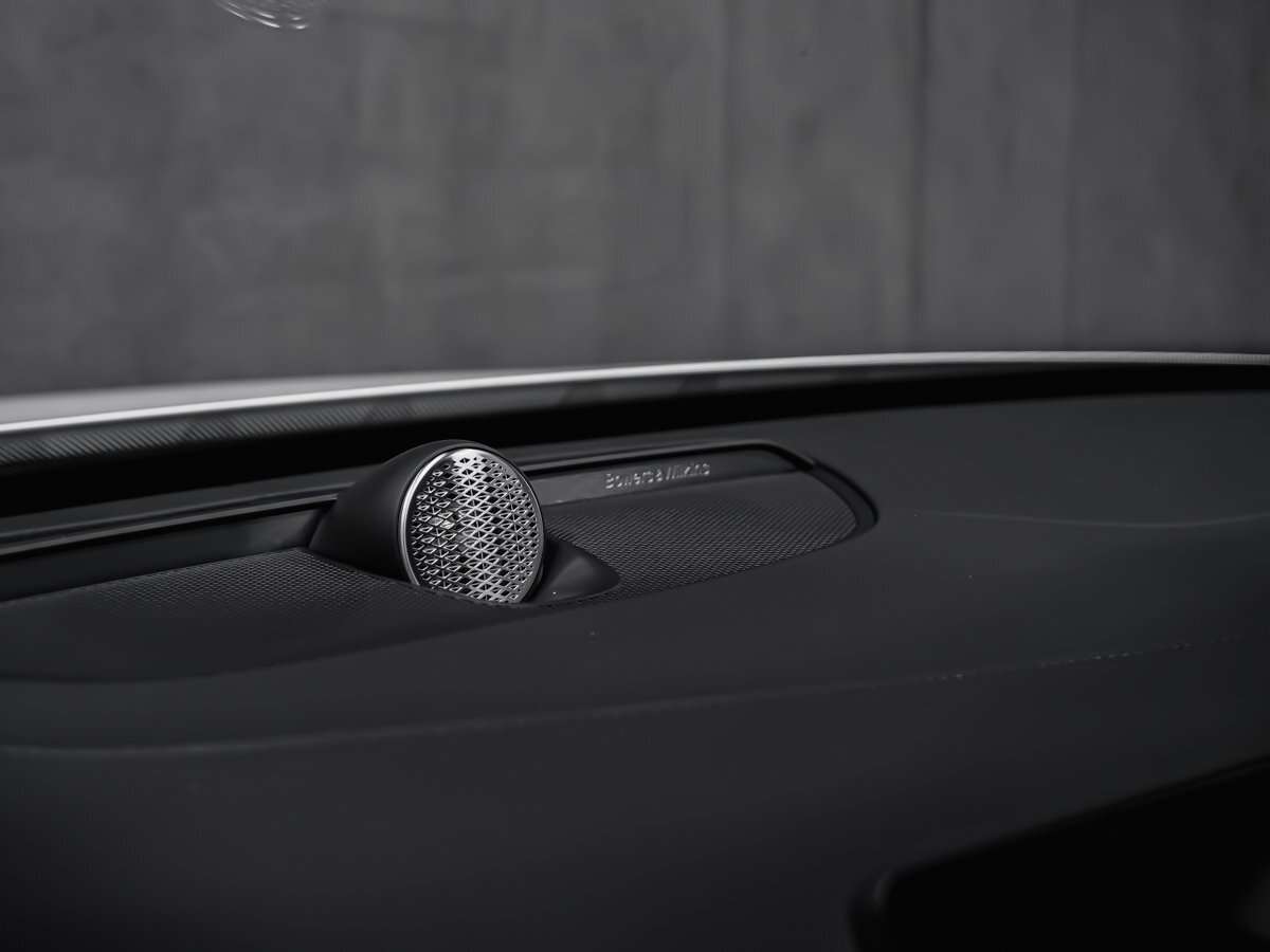 2026 Volvo XC90 Ultra 7-Seater (Dark Theme) thumb 11