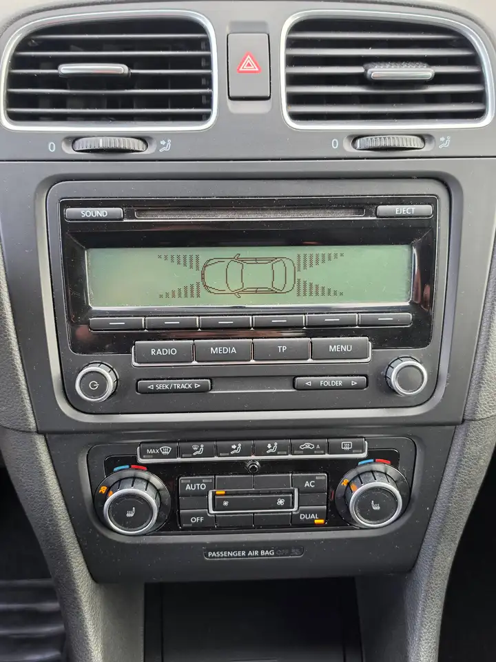 Volkswagen Golf 1.6 TDI – Bild 19