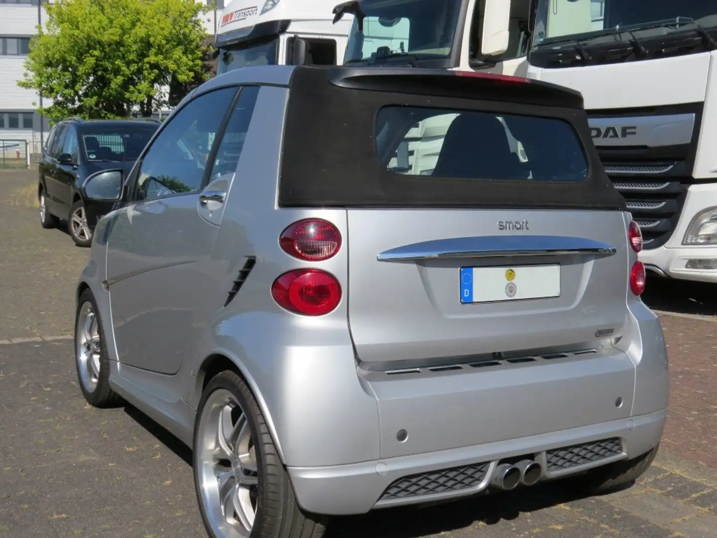 smart forTwo cabrio softouch BRABUS Xclusive Argent - 2