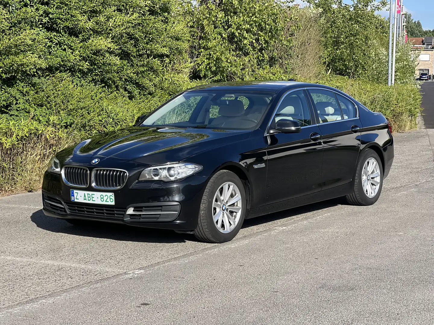 BMW 528 528i Aut. Luxury Line automaat 2016 83120km Zwart - 1