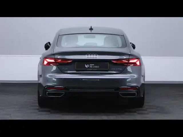 Audi A5 view 6