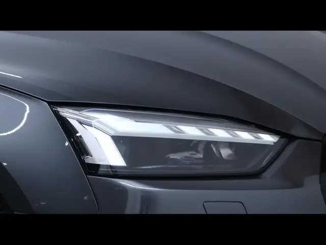 Audi A5 view 8