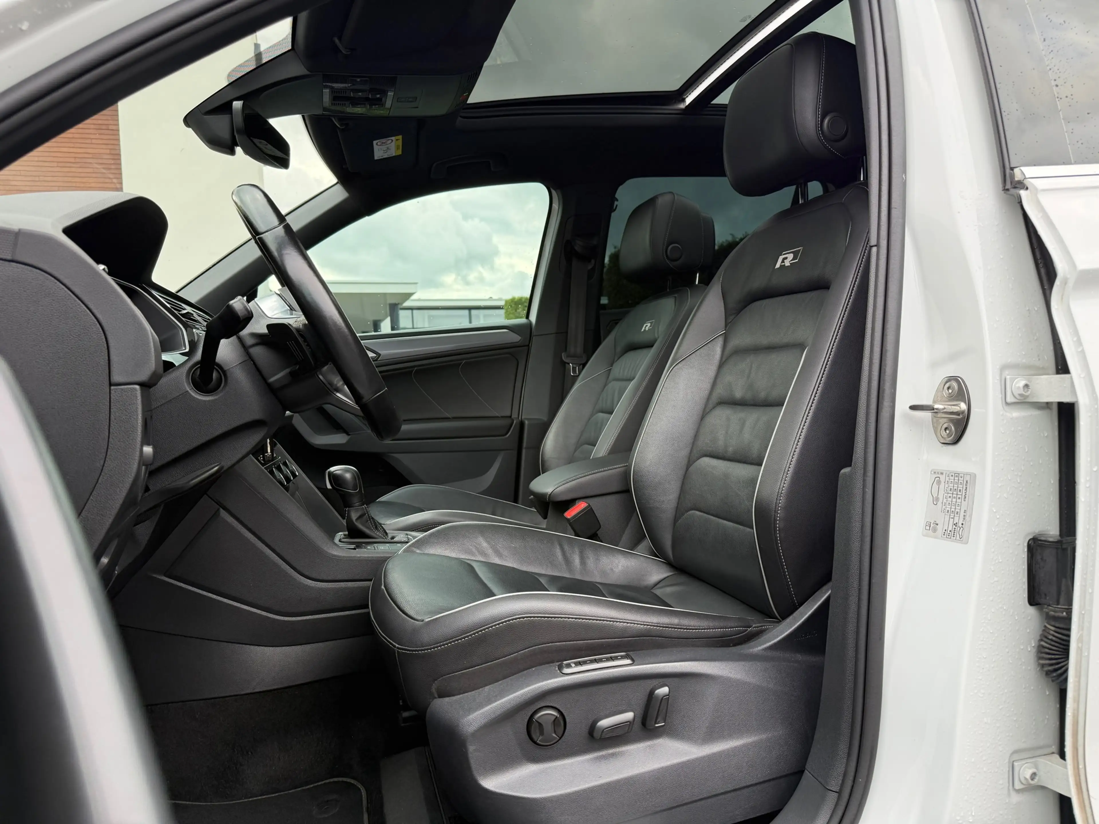 Volkswagen Tiguan 1.5 TSI ACT Highline Business R — photo 7