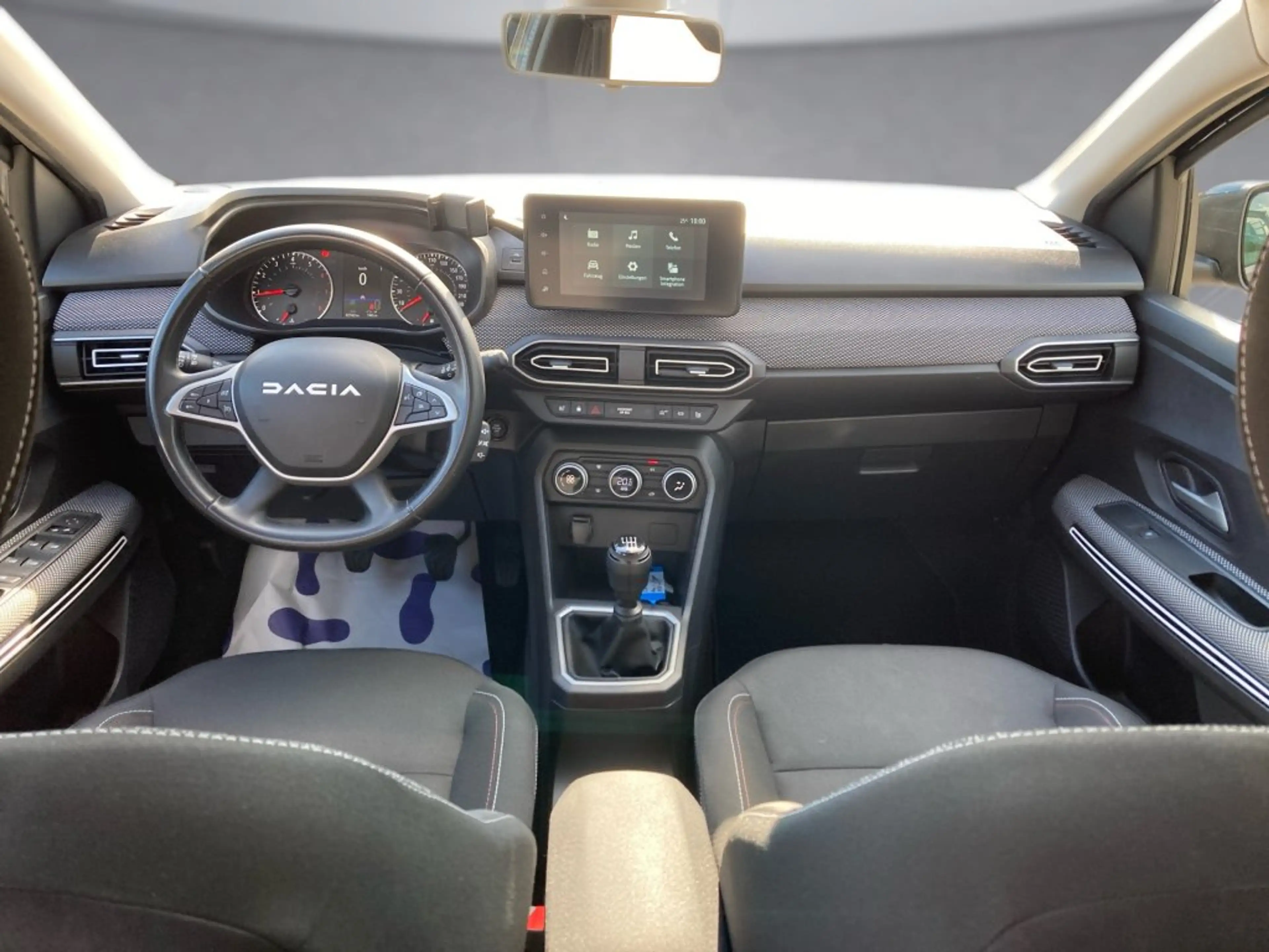 Dacia Jogger Extreme TCe 1 — photo 9