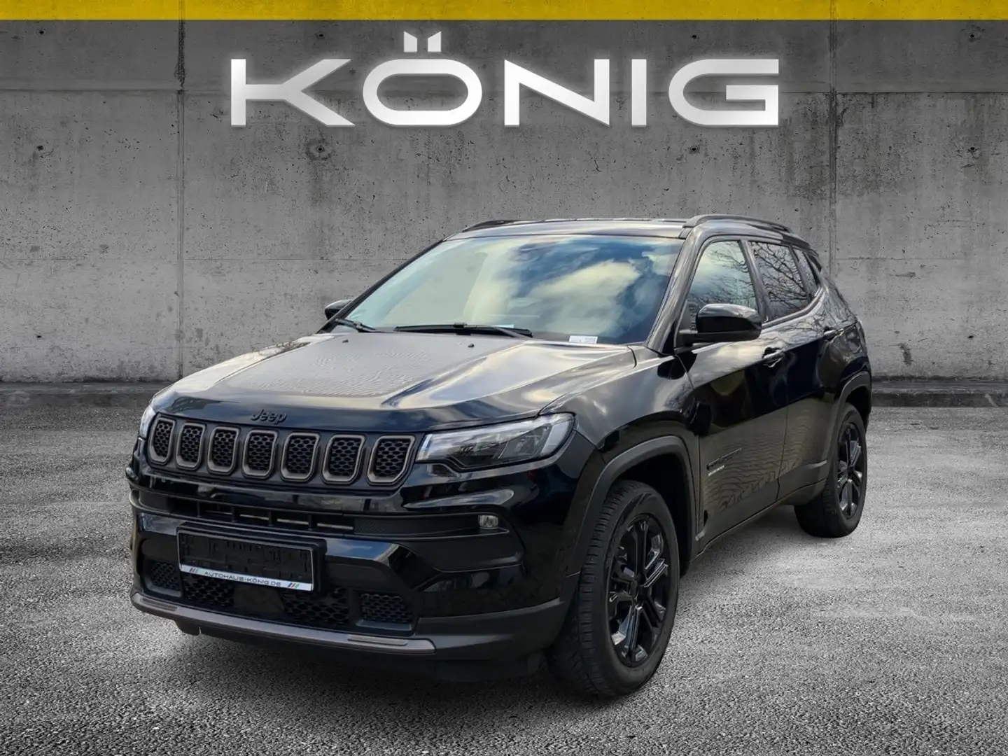 Jeep Compass 1.3 PHEV Upland 4WD Automatik*Klima Zwart - 1
