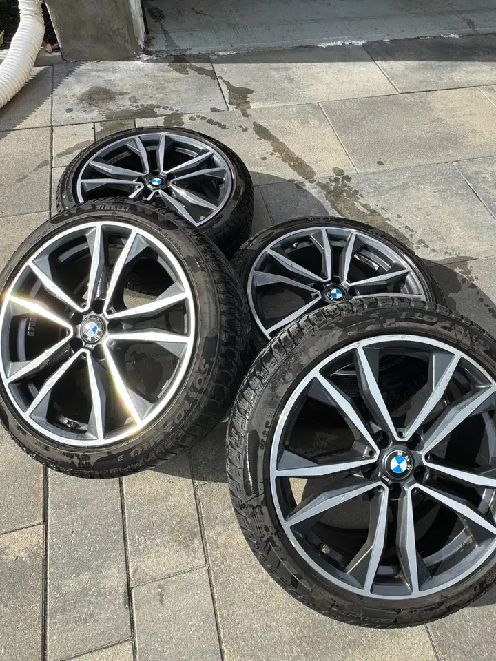 BMW X2 photo BMW X2