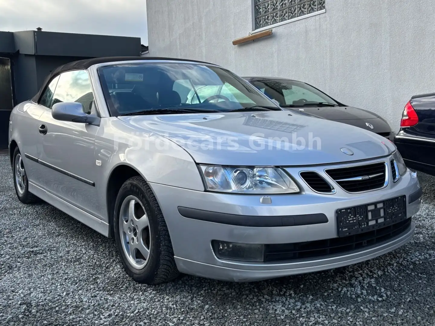 Saab 9-3 Cabriolet 1.8 T Vector*Xenon *Navi*AHK* Silber - 2
