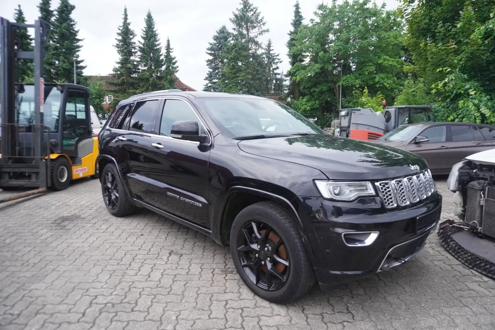 Jeep Grand Cherokee 3.0 Overland *MOTORSCHADEN Schwarz - 1