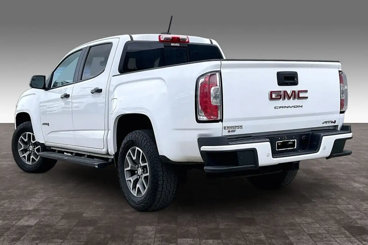 GMC Canyon снимка GMC Canyon