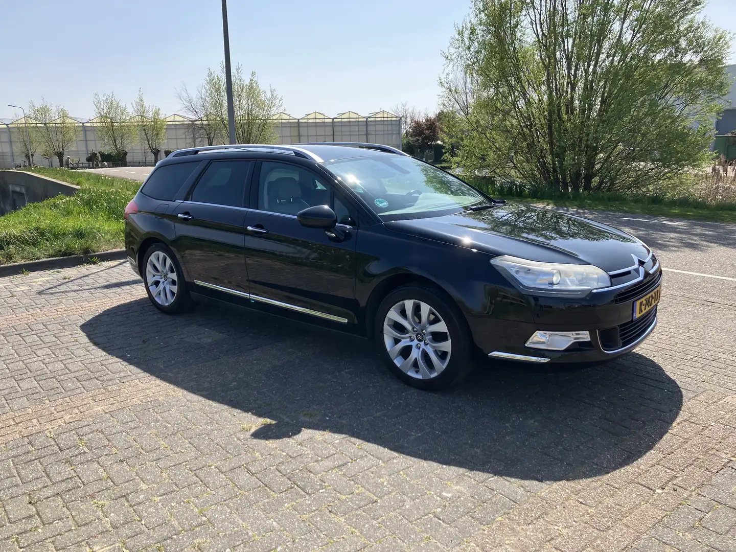 Citroen C5 1.6 THP Exclusive aut leder navi Zwart - 2