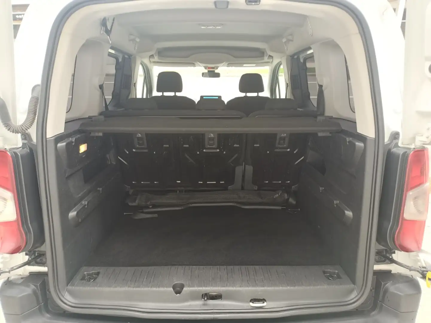 Citroen Berlingo BlueHDi Talla M Feel 100 Alb - 2