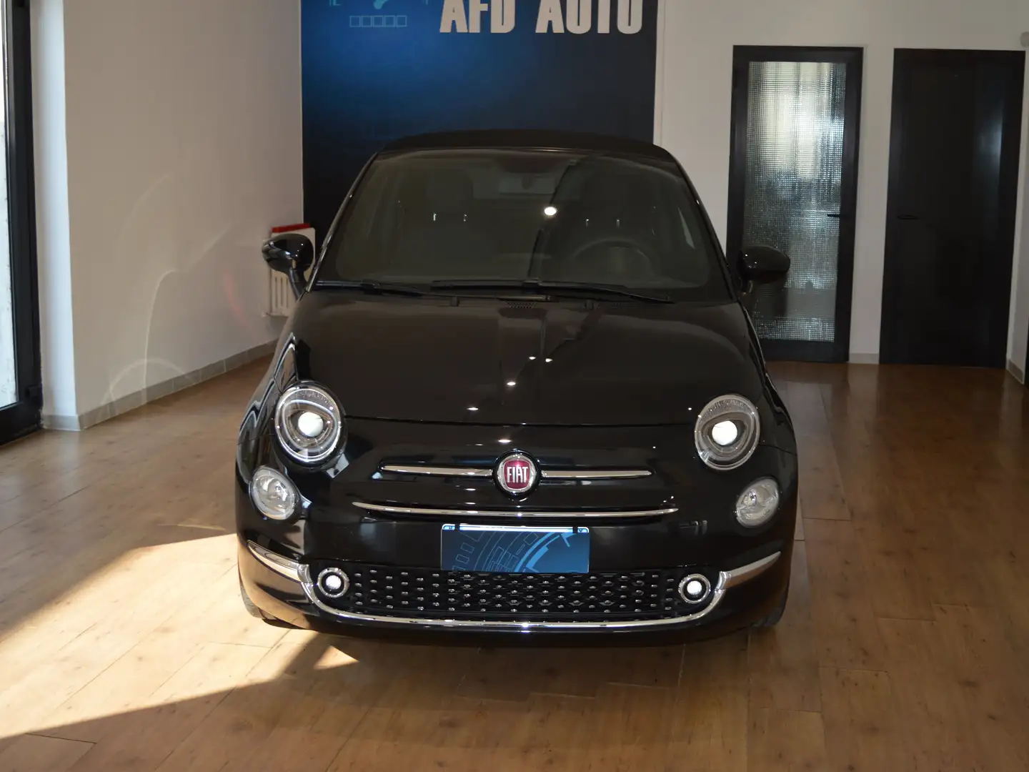 Fiat 500C 500C 1.0 hybrid Dolcevita 70cv Nero - 1