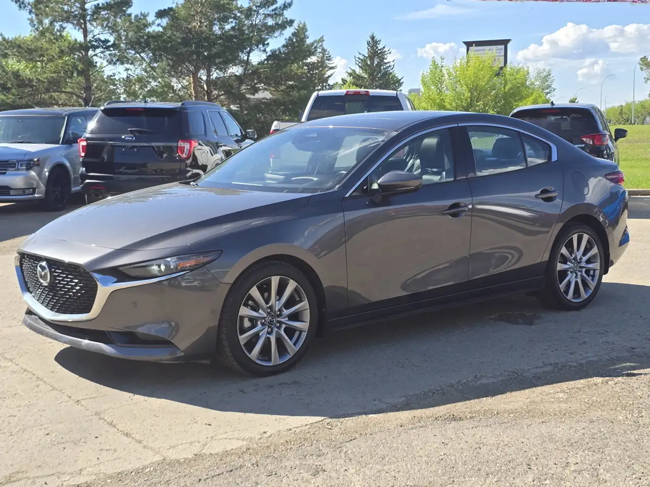 Mazda 3 снимка Mazda 3