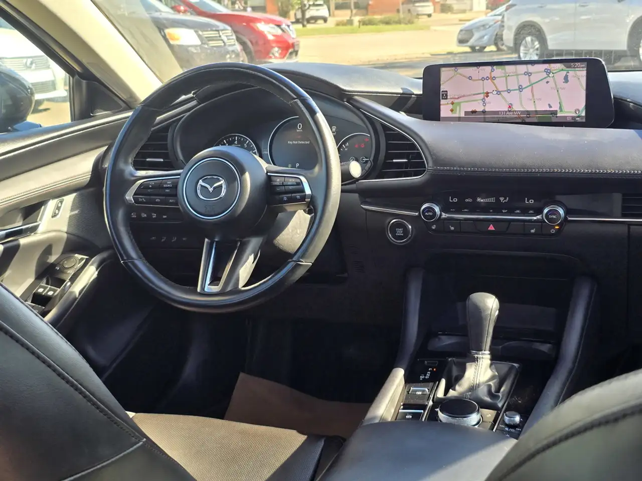 Mazda 3 снимка Mazda 3