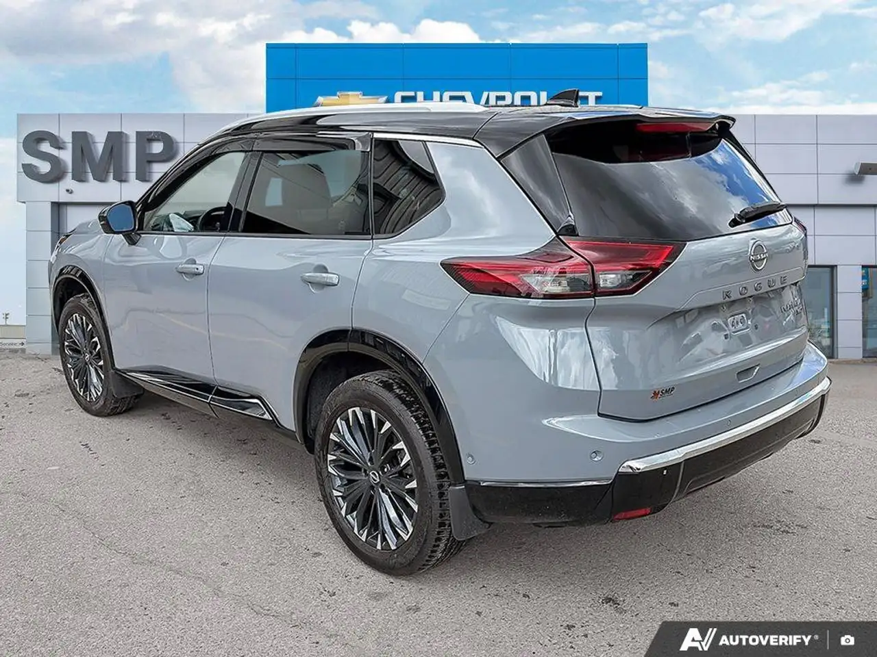 Nissan Rogue fotografie Nissan Rogue
