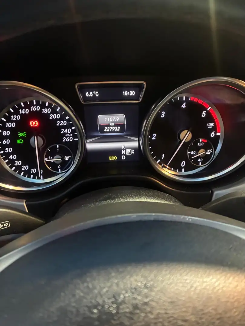 Mercedes-Benz ML 350 ML 350 BlueTEC 4MATIC Aut. DPF Braun - 1