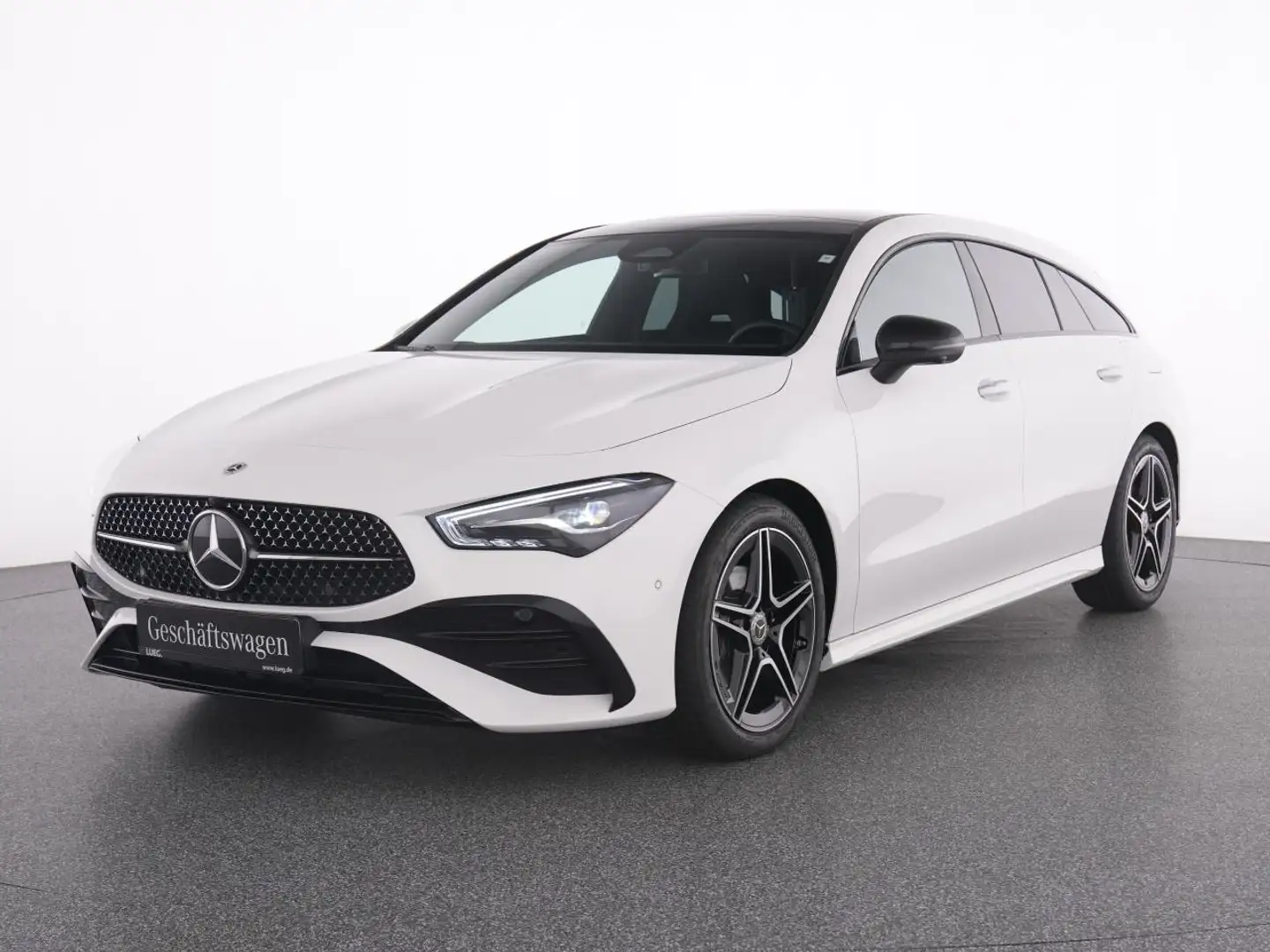 Mercedes-Benz CLA 180 d SB AMG+NIGHT+PANO+AHK+KEYLESS-GO+360°+ Weiß - 2