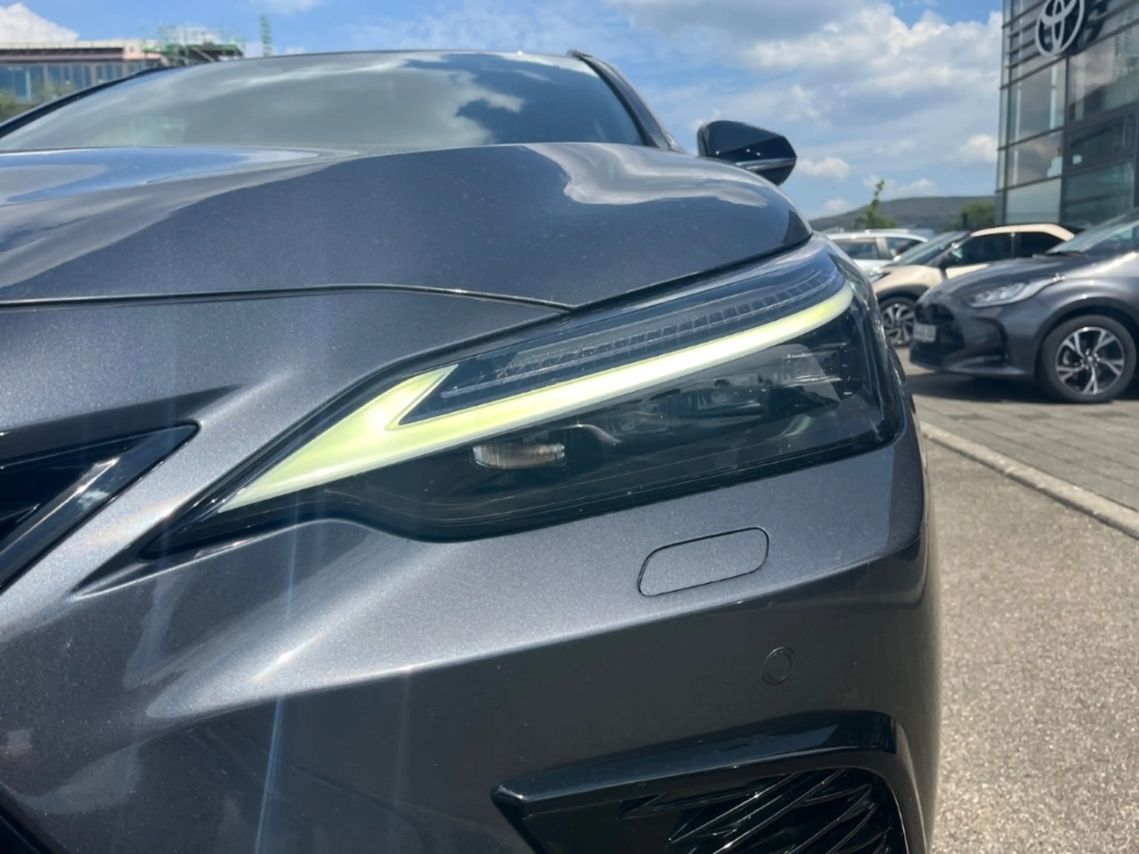 Lexus NX 450h+ E-Four F-Sport AHK abnehmbar, 1.Hand — photo 2