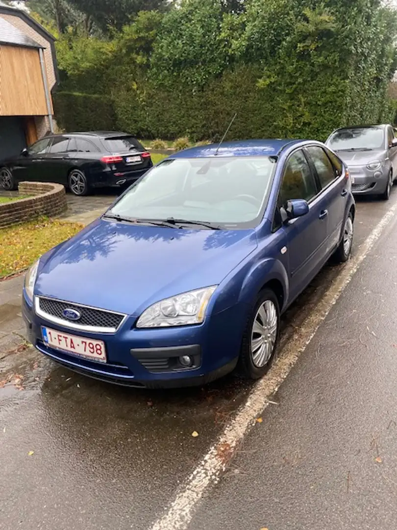 Ford Focus Focus 1.6i 16v Ghia - 1