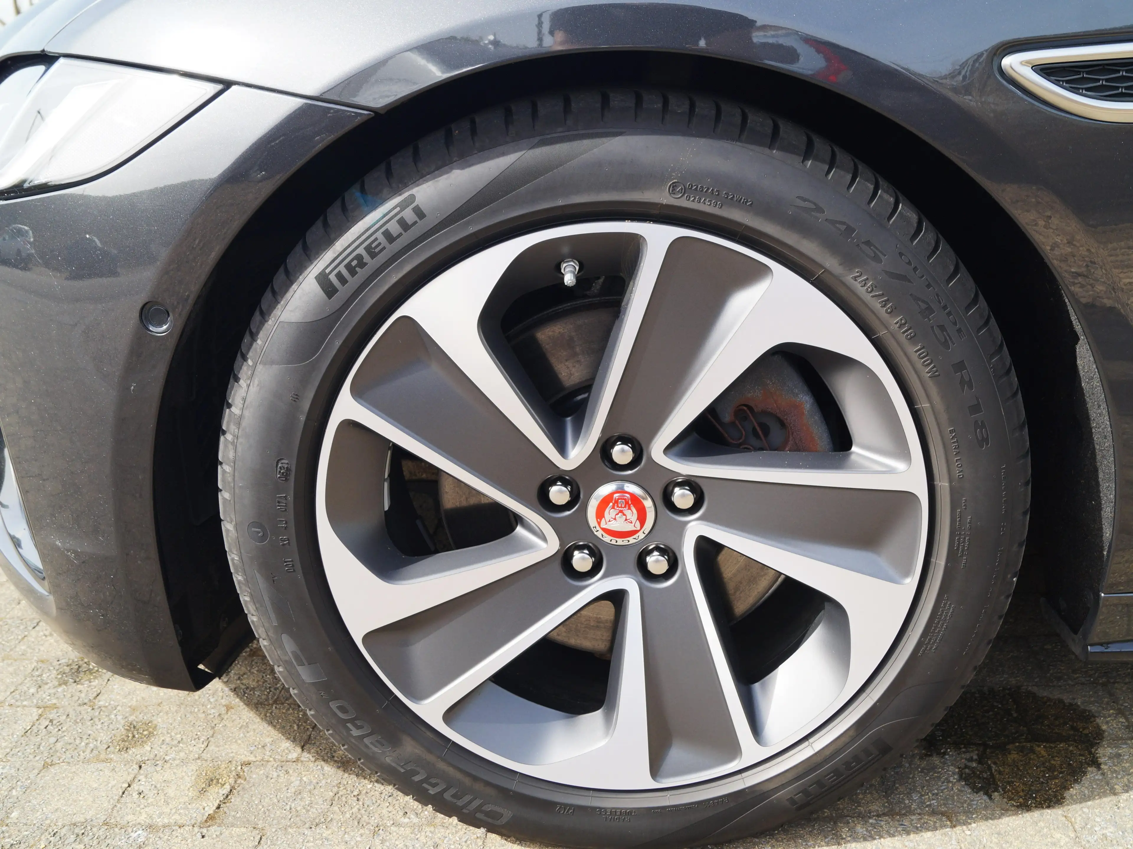 Jaguar XF XF D200 MHEV2 R-Dynamic S/360-Cam/Nieuwe Staat — photo 9