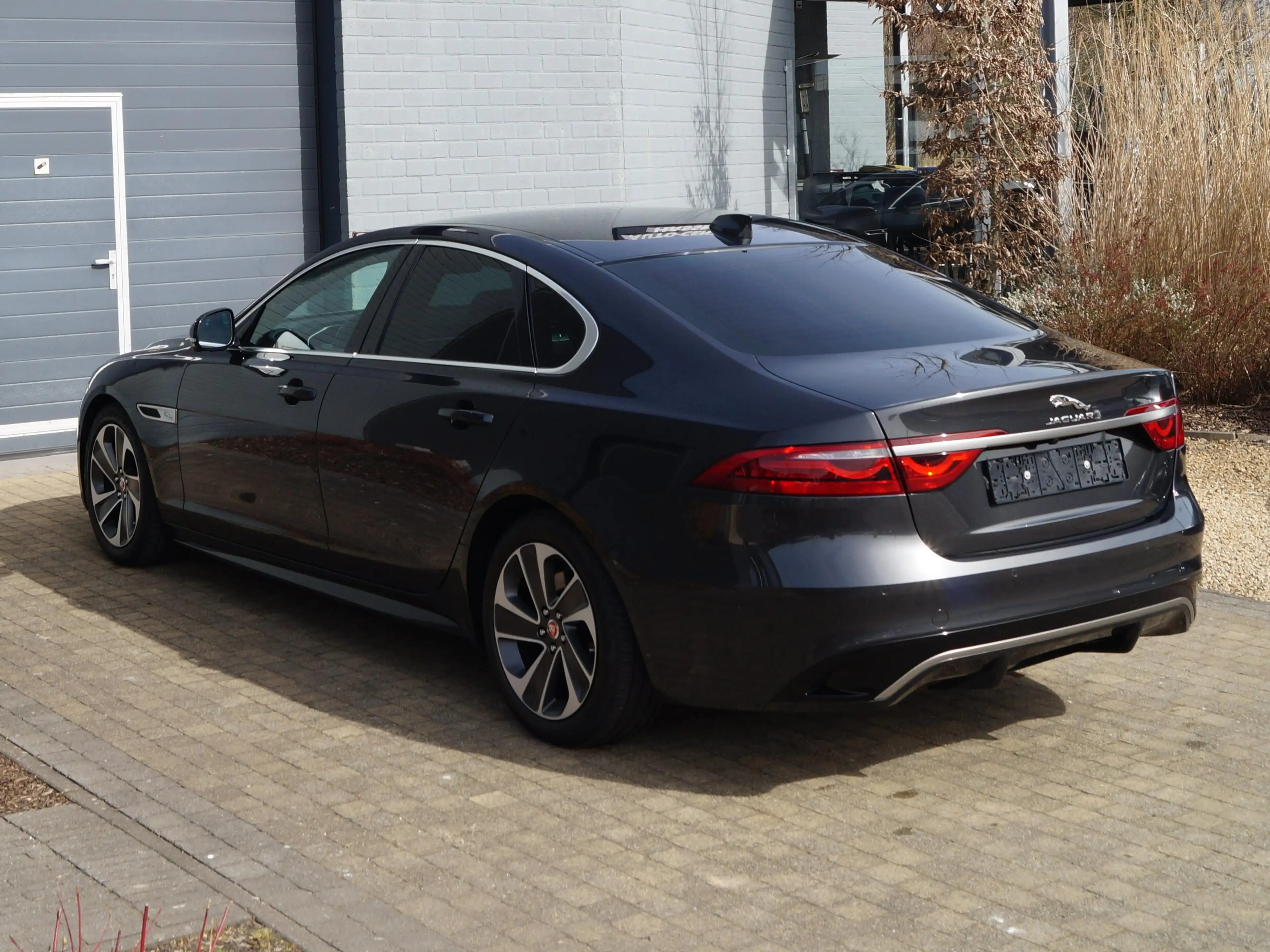 Jaguar XF XF D200 MHEV2 R-Dynamic S/360-Cam/Nieuwe Staat — photo 7