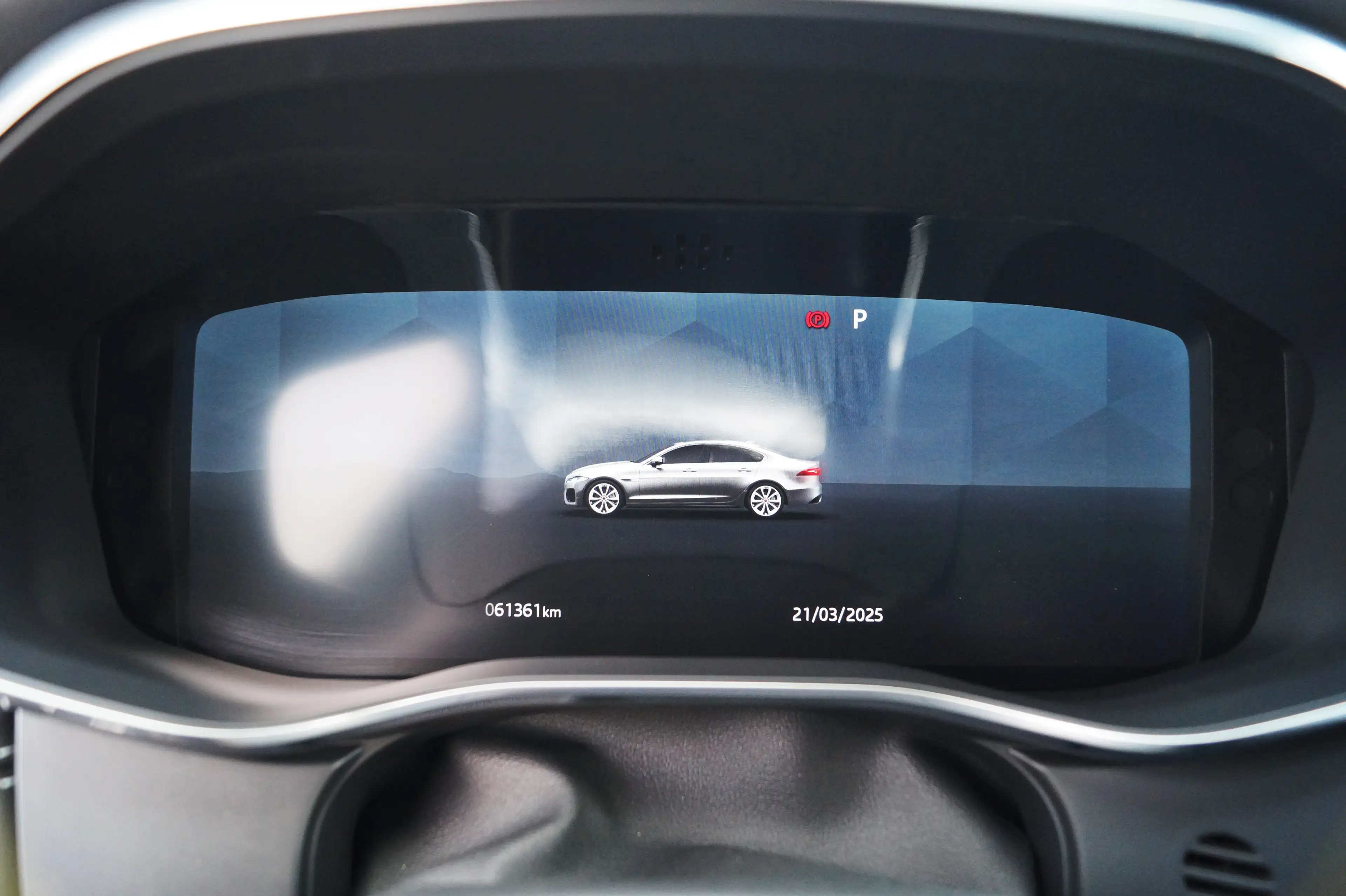 Jaguar XF XF D200 MHEV2 R-Dynamic S/360-Cam/Nieuwe Staat — photo 15