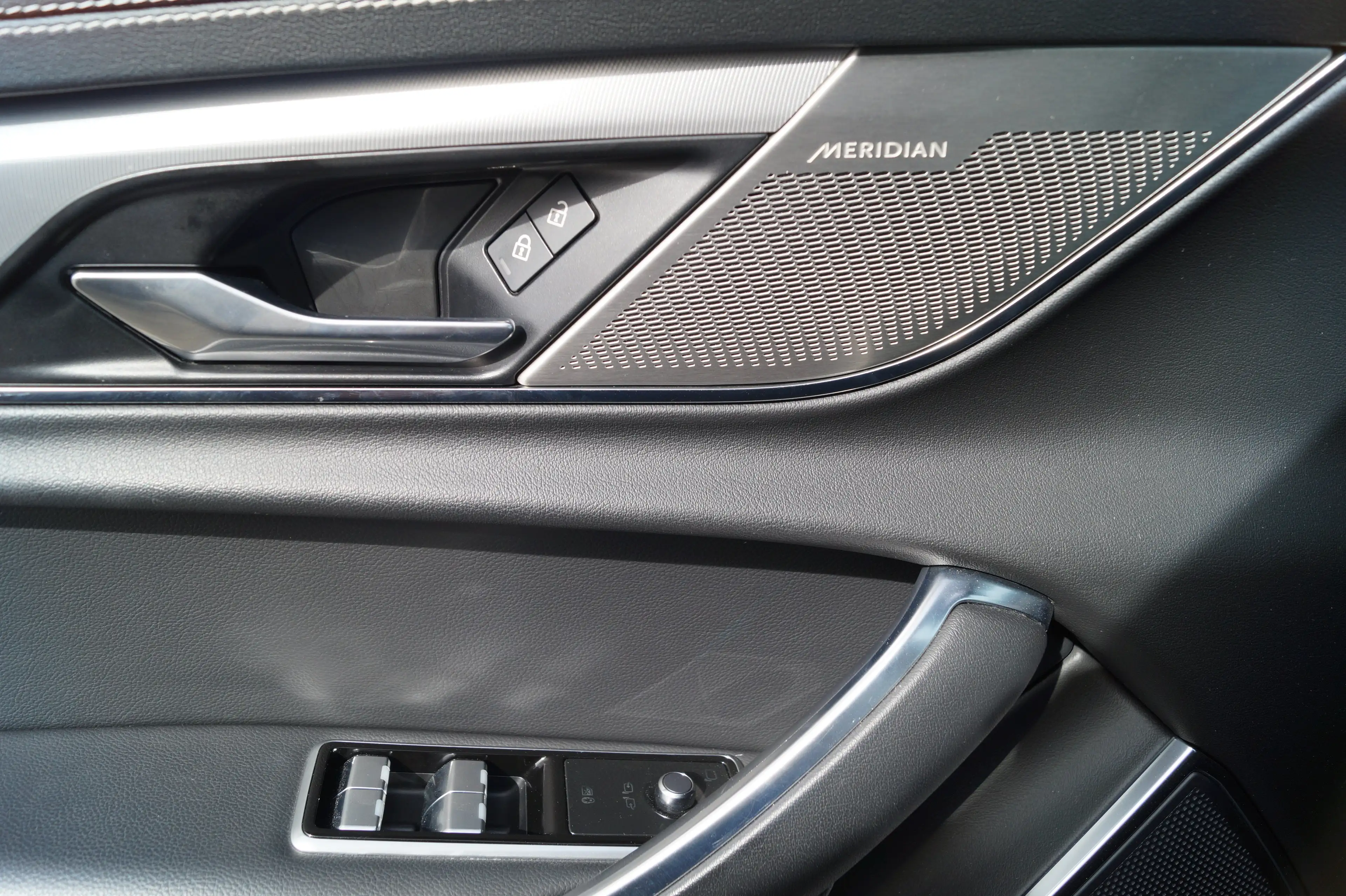 Jaguar XF XF D200 MHEV2 R-Dynamic S/360-Cam/Nieuwe Staat — photo 14