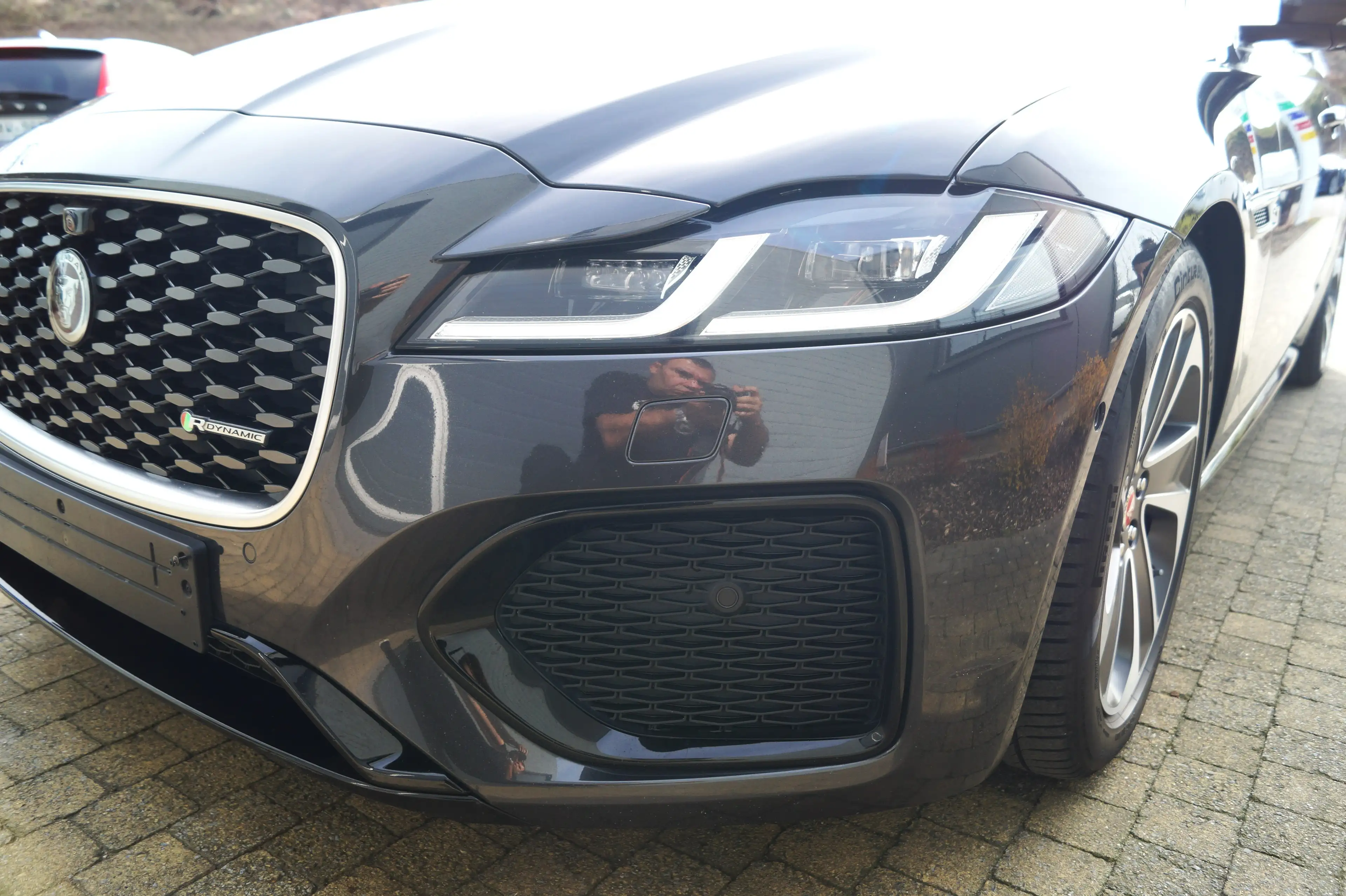 Jaguar XF XF D200 MHEV2 R-Dynamic S/360-Cam/Nieuwe Staat — photo 8