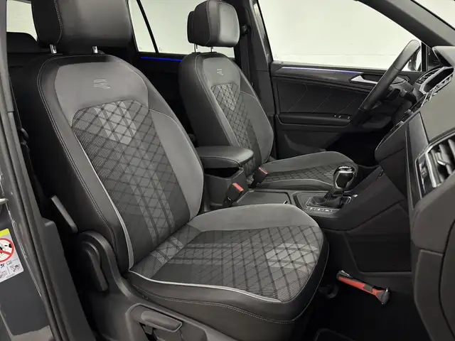 Volkswagen Tiguan view 15